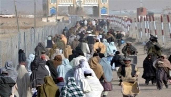 گذرگاه تورخم هنوز هم به روی  افغان های بدون ویزا بسته است